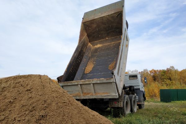 Topsoil Delivery in Crossville