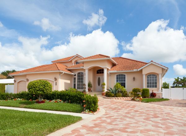 Landscape Curb Appeal Service in Crossville