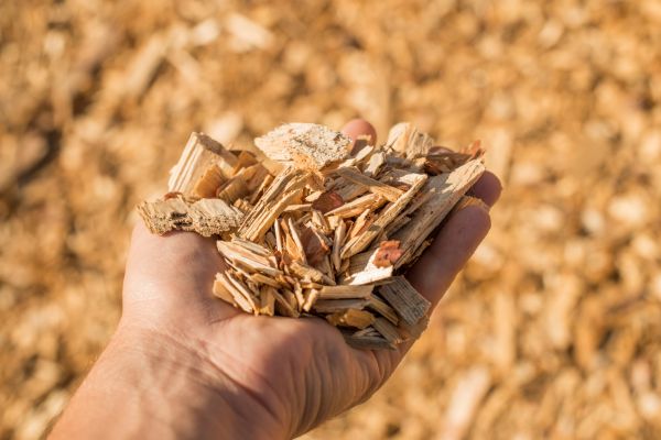 Wood Chips Spreading in Crossville