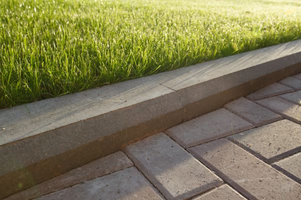 Lawn Edging Replacement in Crossville