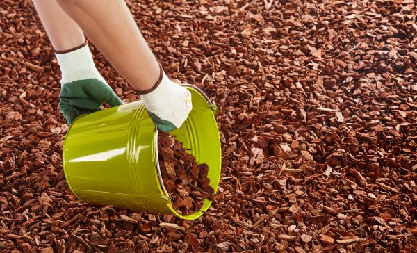 Wood Chip Landscaping in Crossville